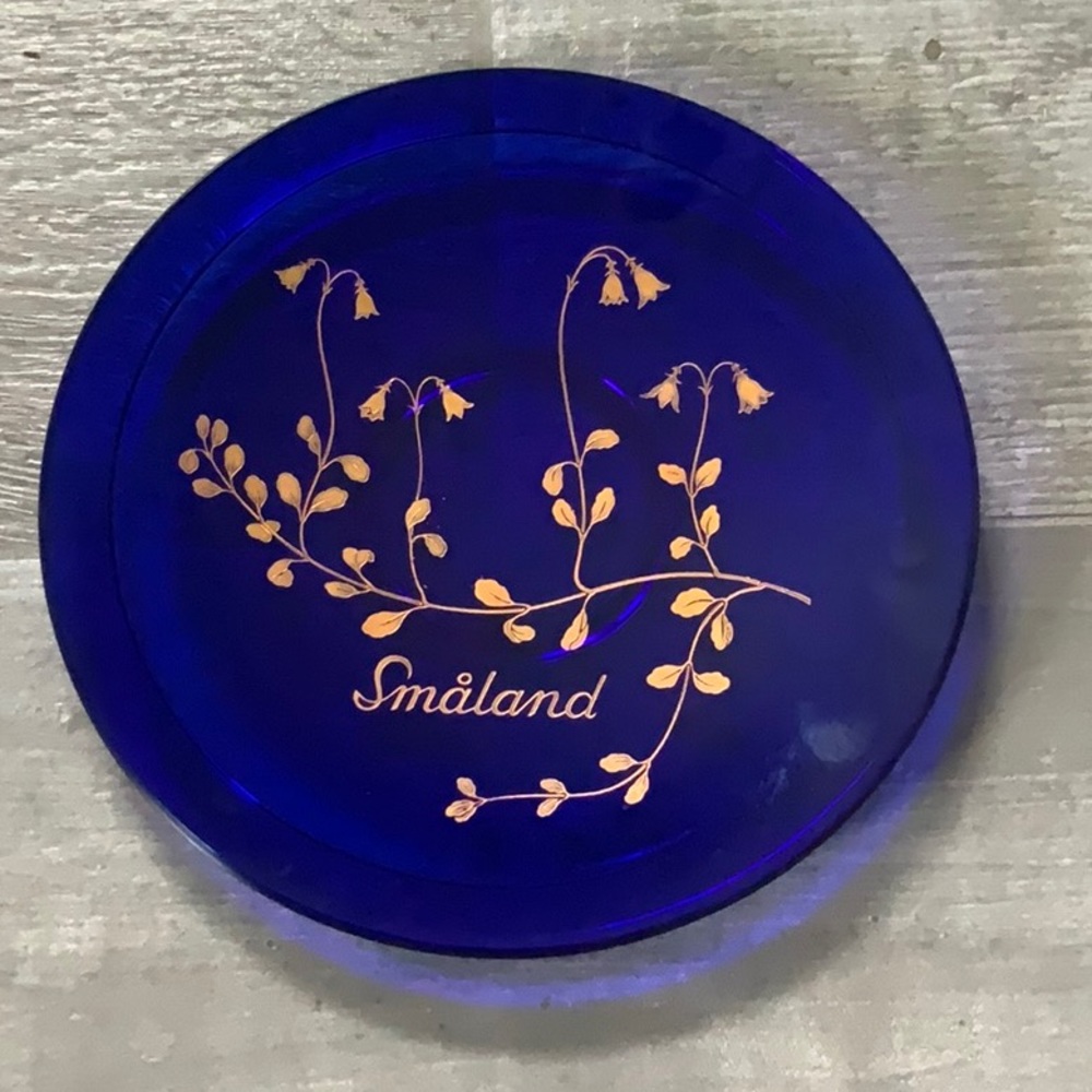 Smaland Blue Decorative Plate